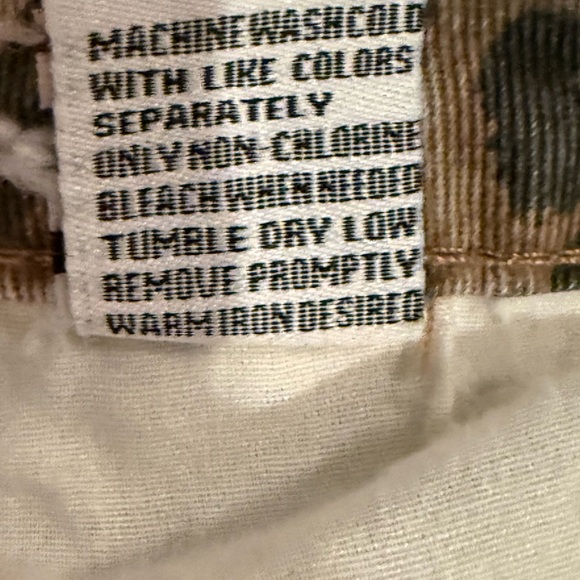 Disclosure Faded Leopard Print Jeans Size 5/27 - Picture 9 of 11